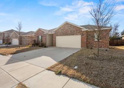 2305 Frio River Road - Photo 1