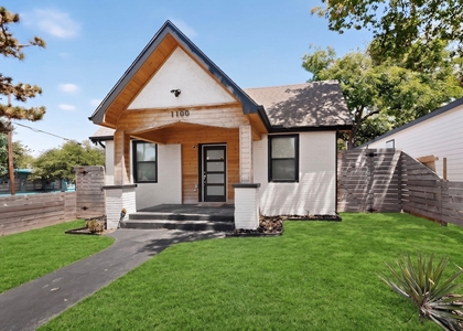 1100 S Brighton Avenue - Photo 1
