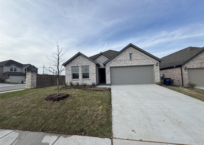 442 Kingsbury Avenue - Photo 1