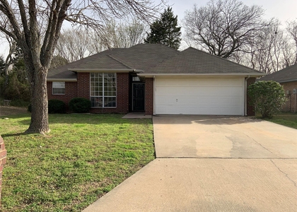 816 Brittany Drive - Photo 1