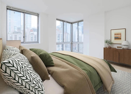 400 West 37th Street - Photo 1