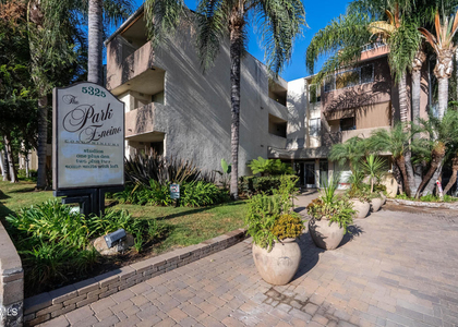 5325 Newcastle Avenue - Photo 1