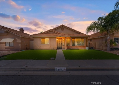 2750 La Paz - Photo 1