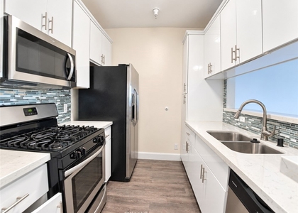 11657 Oxnard Street - Photo 1
