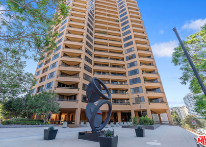 10430 Wilshire Boulevard - Photo 1
