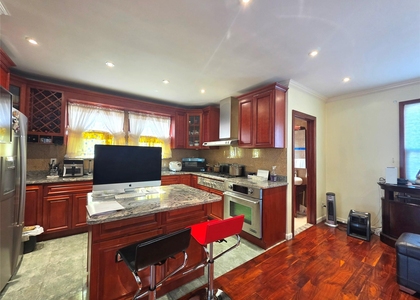 9051 52nd Avenue - Photo 1