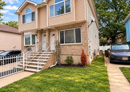 92 Saint Josephs Avenue - Photo 1