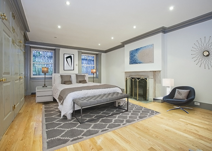27 W 10th Street - Photo 1
