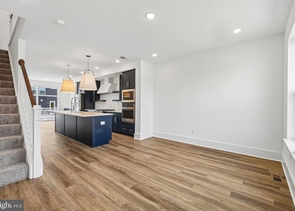 9103 Forkleaf Oak Drive - Photo 1