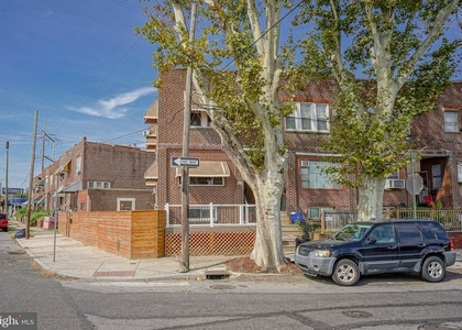 2412 S 24th Street - Photo 1
