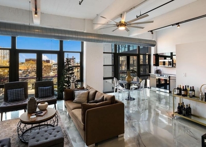 444 N 4th Street - Photo 1
