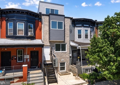 1219 W Butler Street - Photo 1