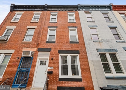 1331 N Newkirk Street - Photo 1
