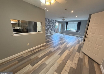 4217-a Aberdeen Drive - Photo 1