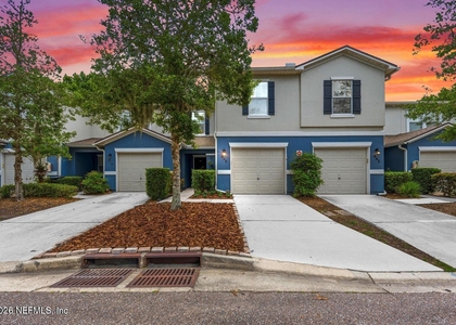 860 S Black Cherry Drive - Photo 1