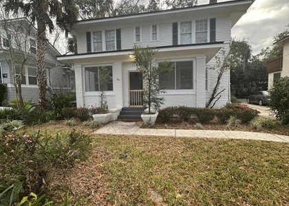 1828 Cherry Street - Photo 1