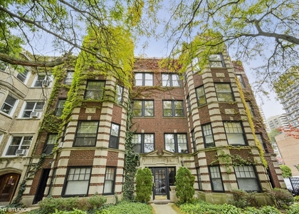 6225 N Kenmore Avenue - Photo 1