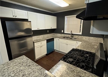 201 Augusta Drive Se - Photo 1