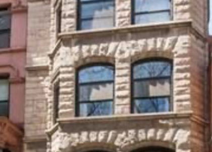818 N Dearborn Street - Photo 1