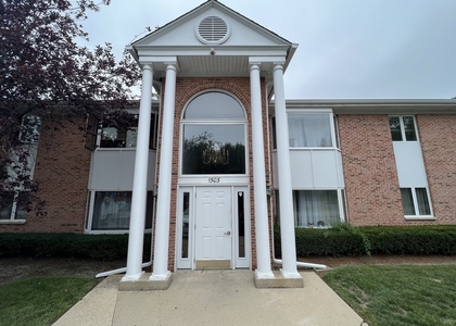 1503 N Milwaukee Avenue - Photo 1