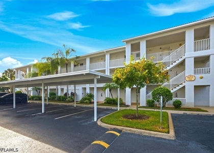 8271 Key Royal Circle - Photo 1