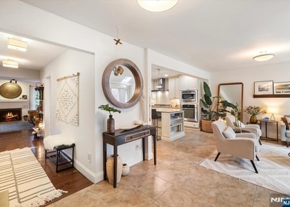 19 N Bayard - Photo 1