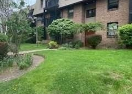560 North - Photo 1