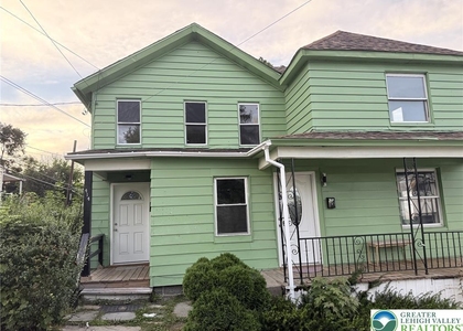 414 15th Avenue - Photo 1