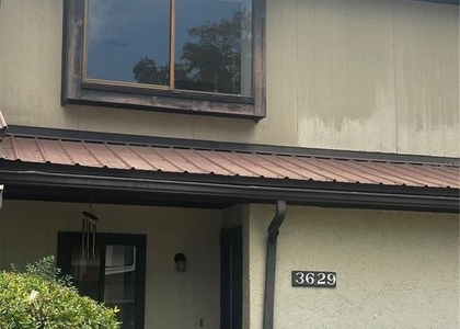 3629 Ne 19th Place - Photo 1