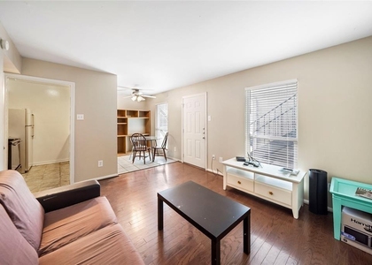 1710 Indiana Street - Photo 1