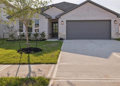 1697 Hopson Ranch Dr - Photo 1