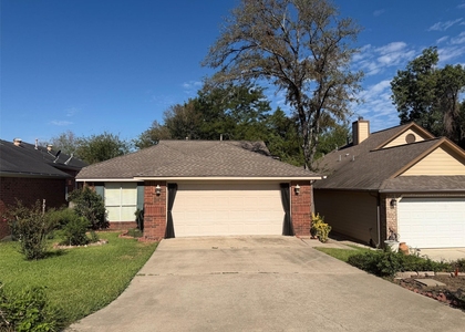 102 Harbour Town Circle - Photo 1