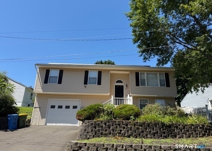 83 Essex Avenue - Photo 1