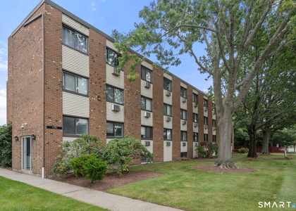 1168 Main Street - Photo 1