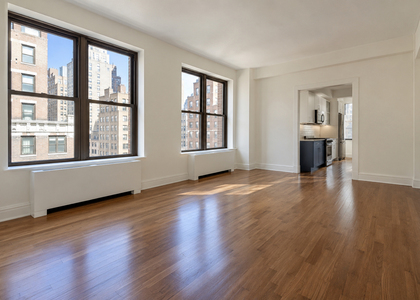 521 West 48th Street - Photo 1