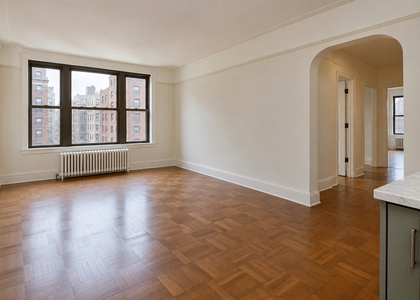 525 West 49th Street - Photo 1