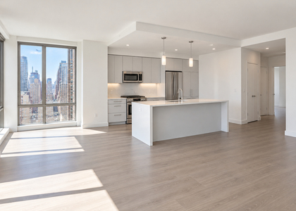 311 11th Avenue - Photo 1