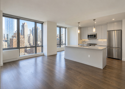 510 West 52nd Street - Photo 1