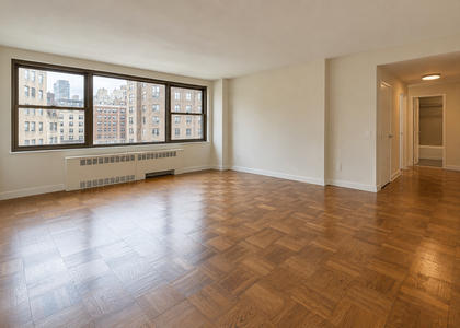 505 West 37th Street - Photo 1