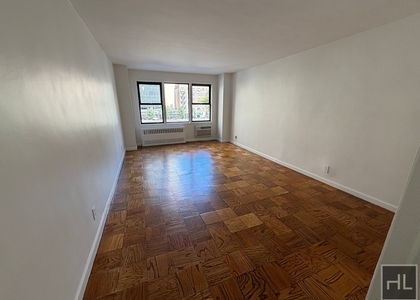 East 36 Street - Photo 1