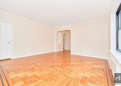 East 24 Street - Photo 1