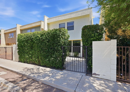 2929 N 39th Street - Photo 1