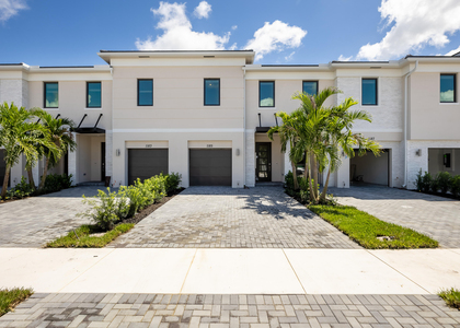 1185 Carillon Street - Photo 1