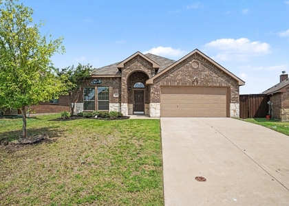429 Tobin Drive - Photo 1