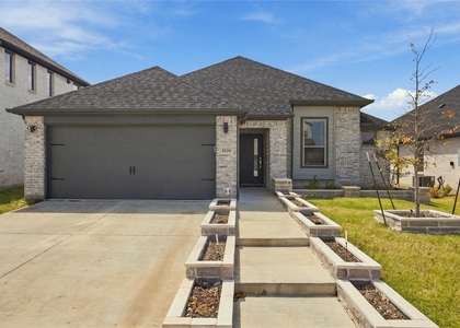 2826 Caroline Street - Photo 1