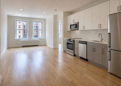 166 East 34th Street - Photo 1