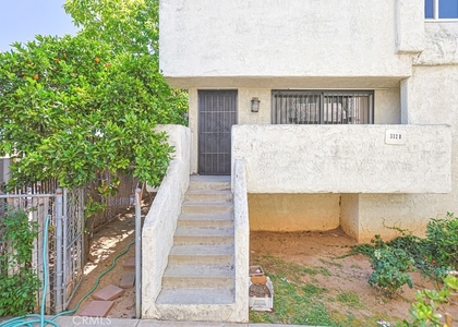332 Pomelo Avenue - Photo 1