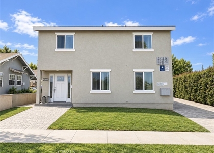3525 Siskiyou - Photo 1