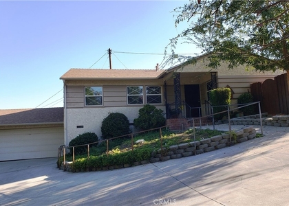 22436 Avenue San Luis - Photo 1