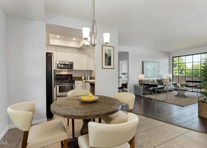 221 S Oak Knoll Avenue - Photo 1